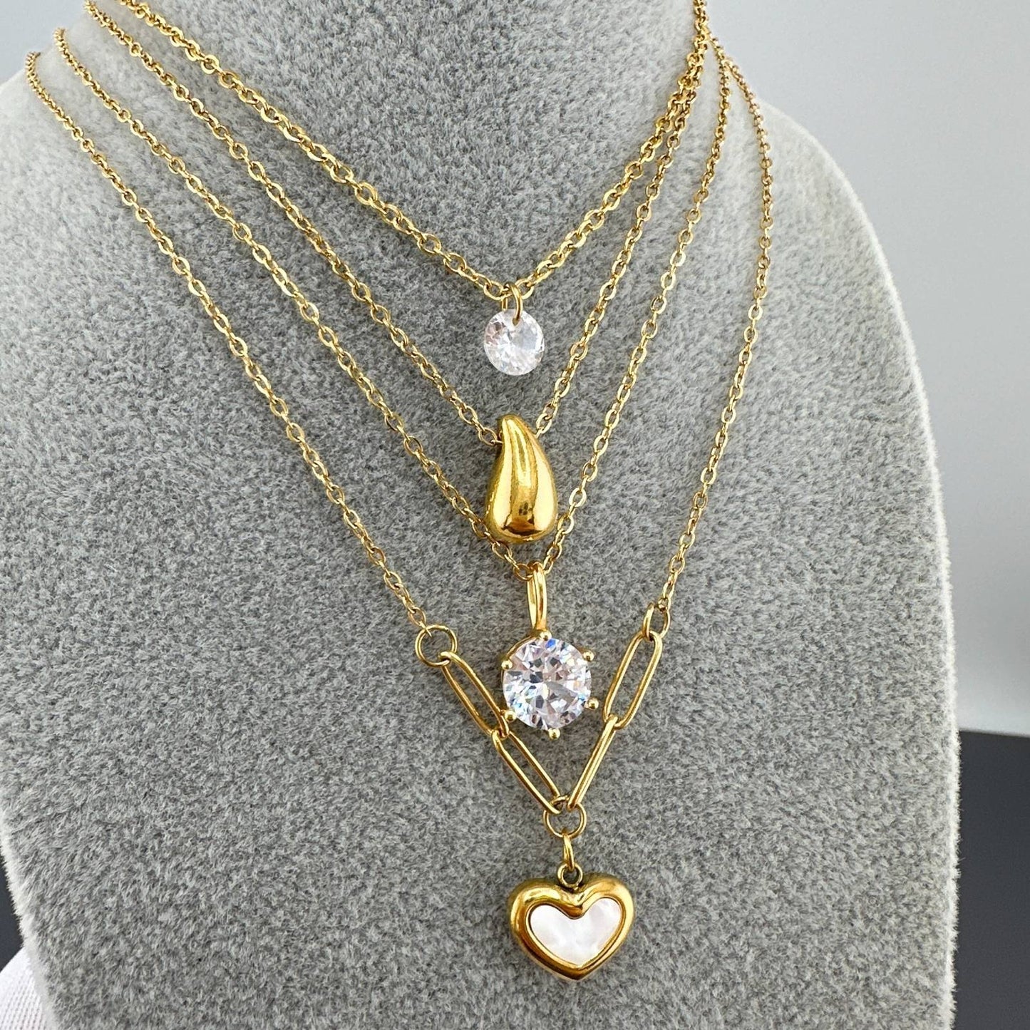 D MISK Elara  Necklace