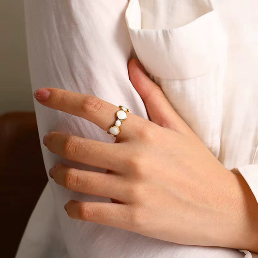 D MISK RUBELA Adjustable Ring